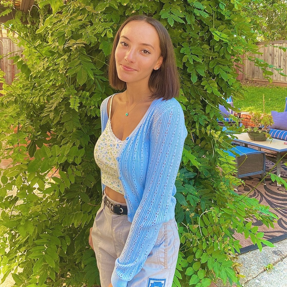 Meet your Posher, Gabriella